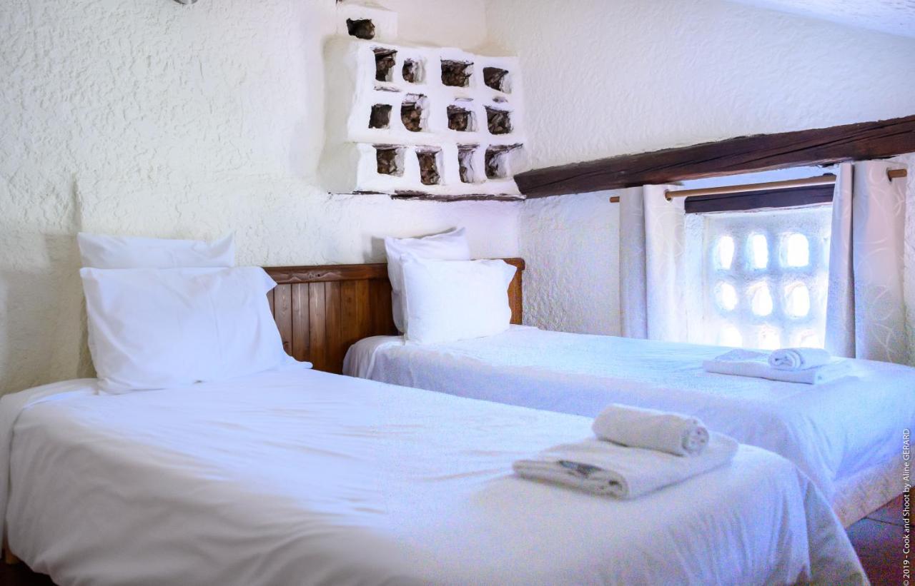 Auberge Lo Robur Roure المظهر الخارجي الصورة