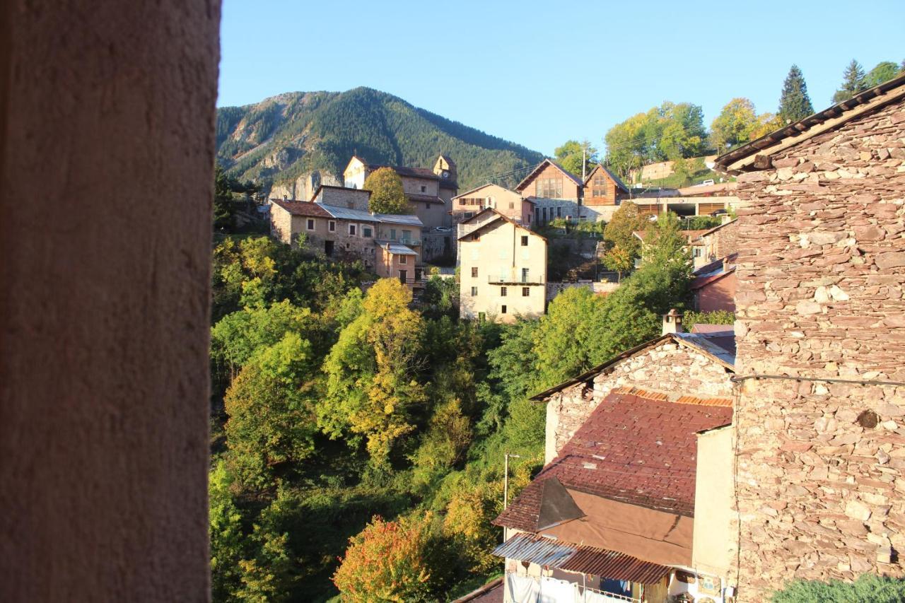 Auberge Lo Robur Roure المظهر الخارجي الصورة